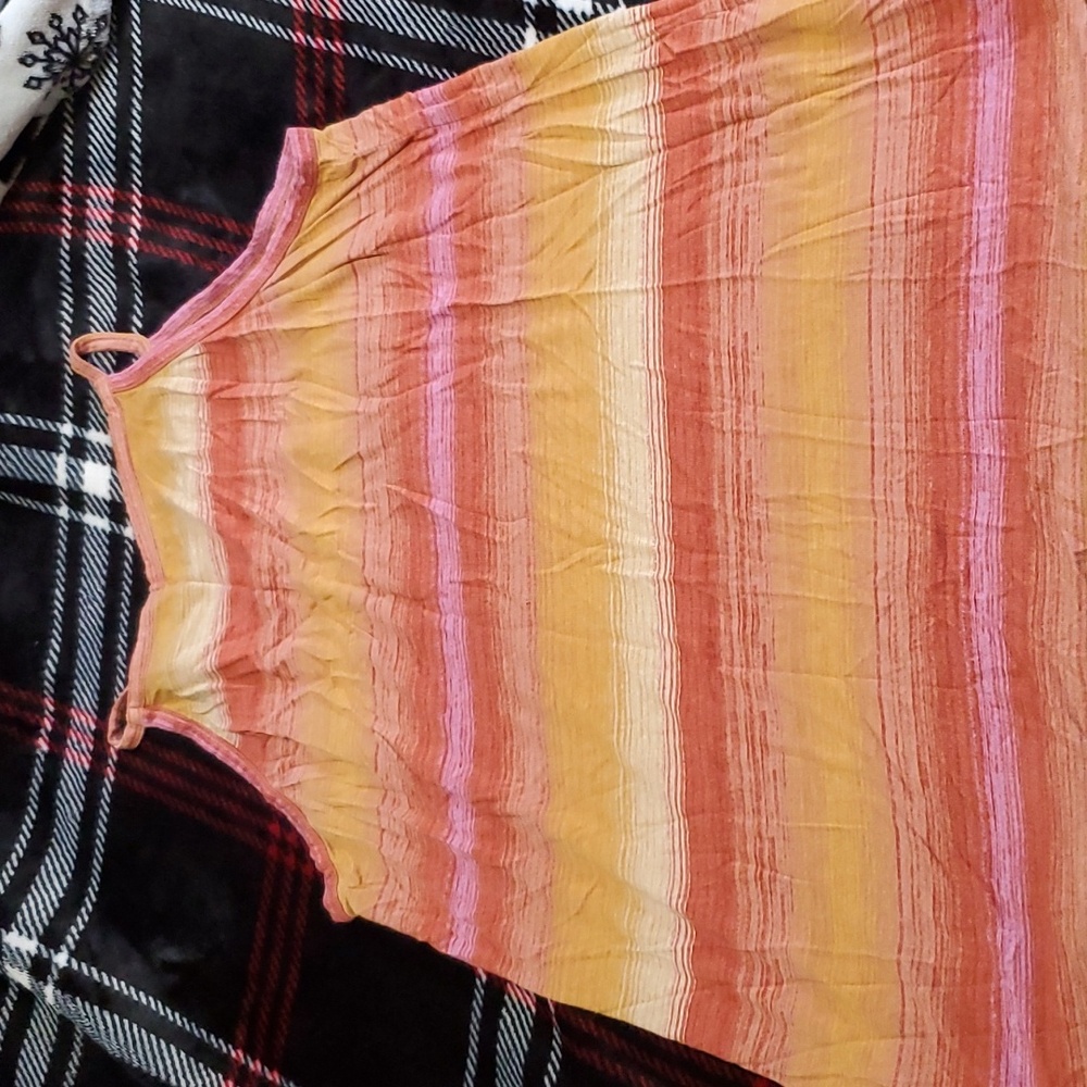 Tank Top - Picture 2 of 3